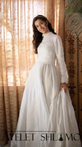 Modest_Wedding_Dresses_Ayelet_Shlomo (273)